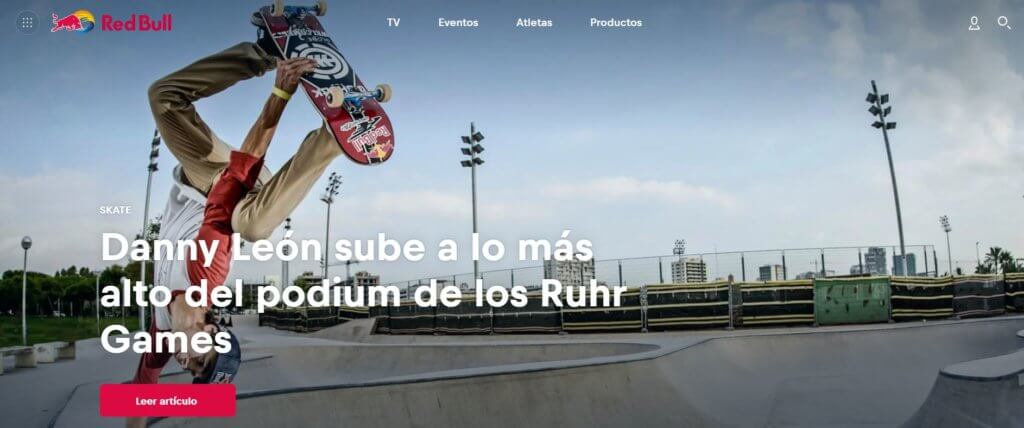 Ejemplos de imagen corporativa de una empresa Red Bull y los deportes de aventura